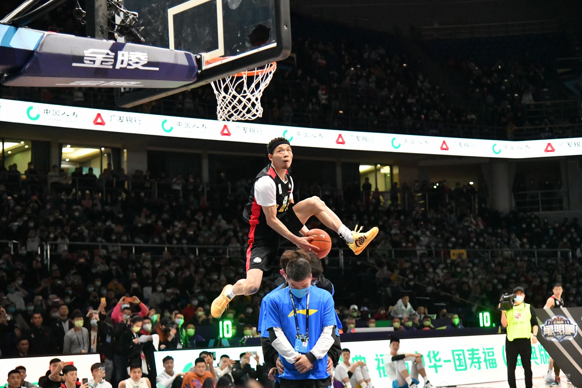 洛伦蒂诺非 洛伦蒂诺非